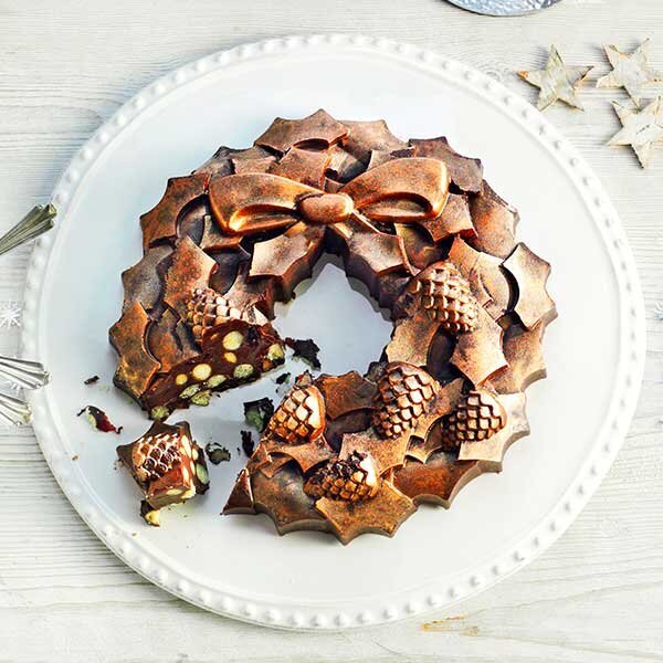 Chocolate Tiffin Wreath